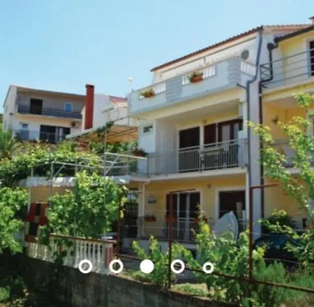 Appartement Toni *