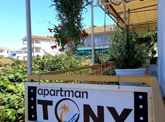 Toni Апартаменти *